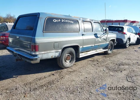 1988 Chevrolet Suburban R20 from USA, damaged, VIN 1GNGR26NXJF113866